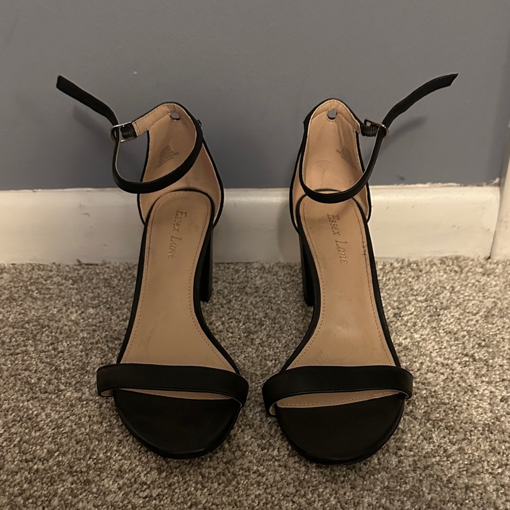 Black Ankle Strap Heels/sandals